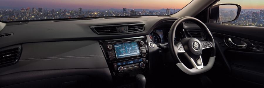 Торпедо Nissan X-Trail Hybrid Mode-Premier 2017 года  (JP) (фото 2 из 4)